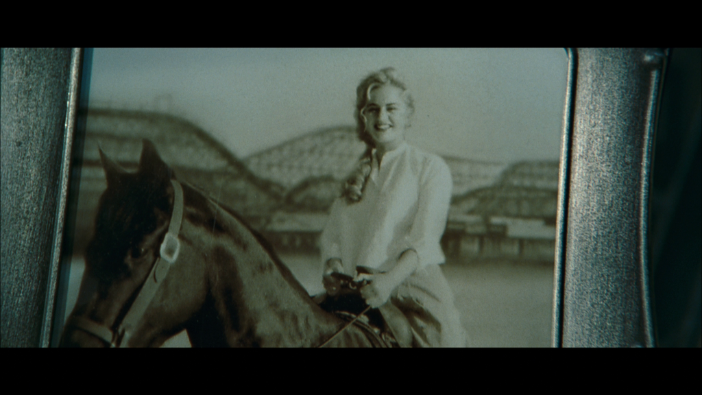 Rose on a Horse Photo | Titanic