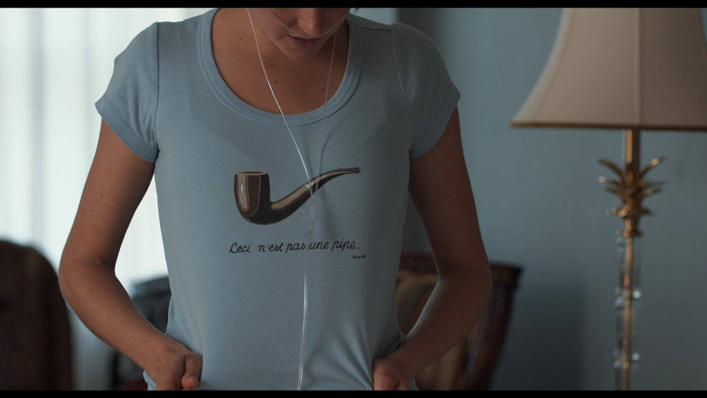 Ceci n'est Pas une Pipe Women's Tee | The Fault in Our Stars