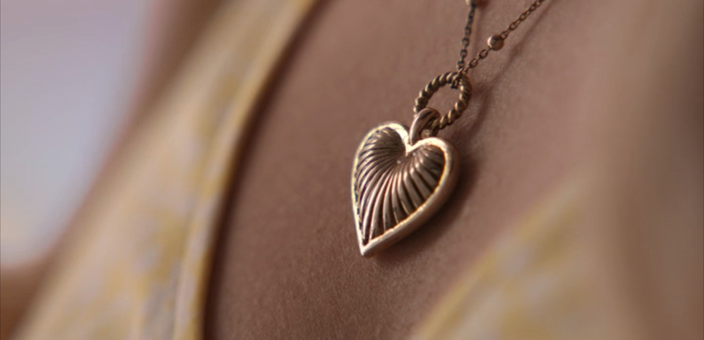 Heart Necklace | Barbie | ReplicaPropStore