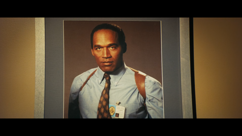 Wall Photo Set | The Naked Gun