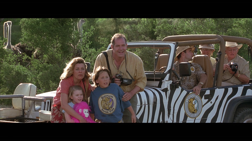 Quinnland Safari Park T-Shirt | Ace Ventura When Nature Calls