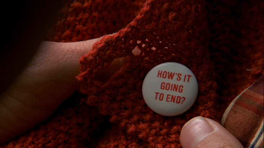 How's It Going To End? Pin Button Badge The Truman Show - Replica Prop Store
 - 2